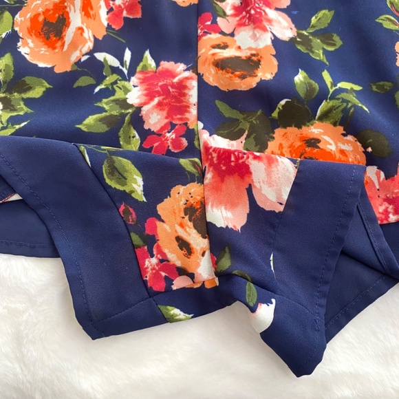 NWOT Target Sleeveless Floral Romper Size Large - Picture 9 of 16